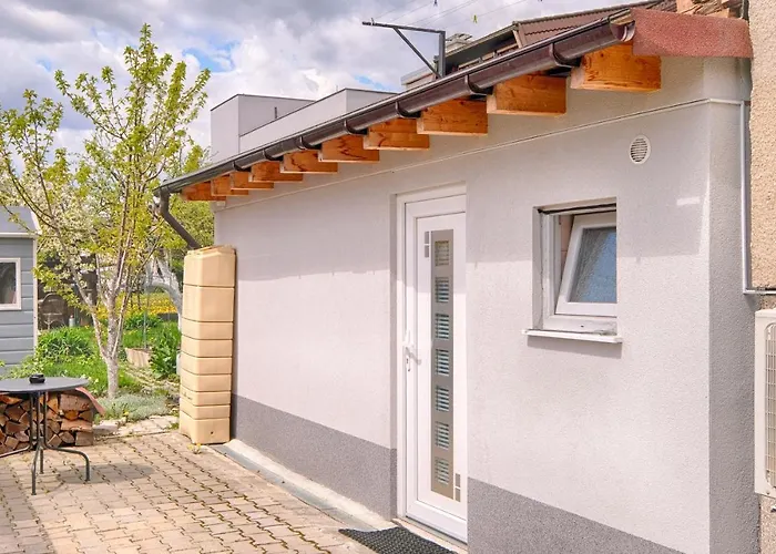 Southwest 3 With Aircon & Free Parking Daire Ljubljana